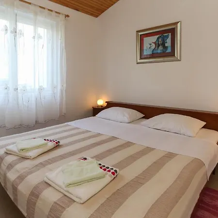 Apartamento Mavarcica A4